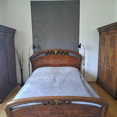 Milán Apartman *